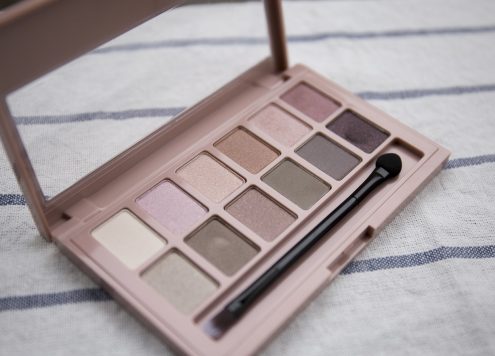Makeup palette
