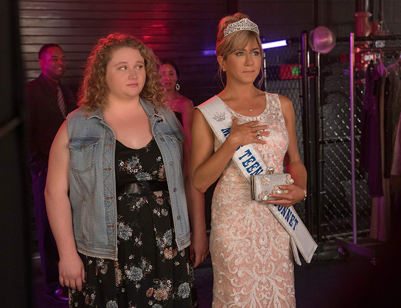 Jennifer Anniston and Danielle Macdonald in Dumplin'