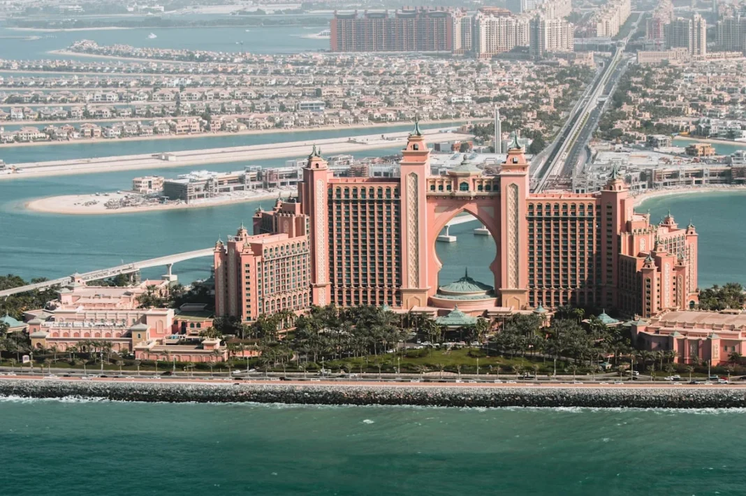 best budget hotels near dubai mall - Dubai, Atlantis The Palm Dubai